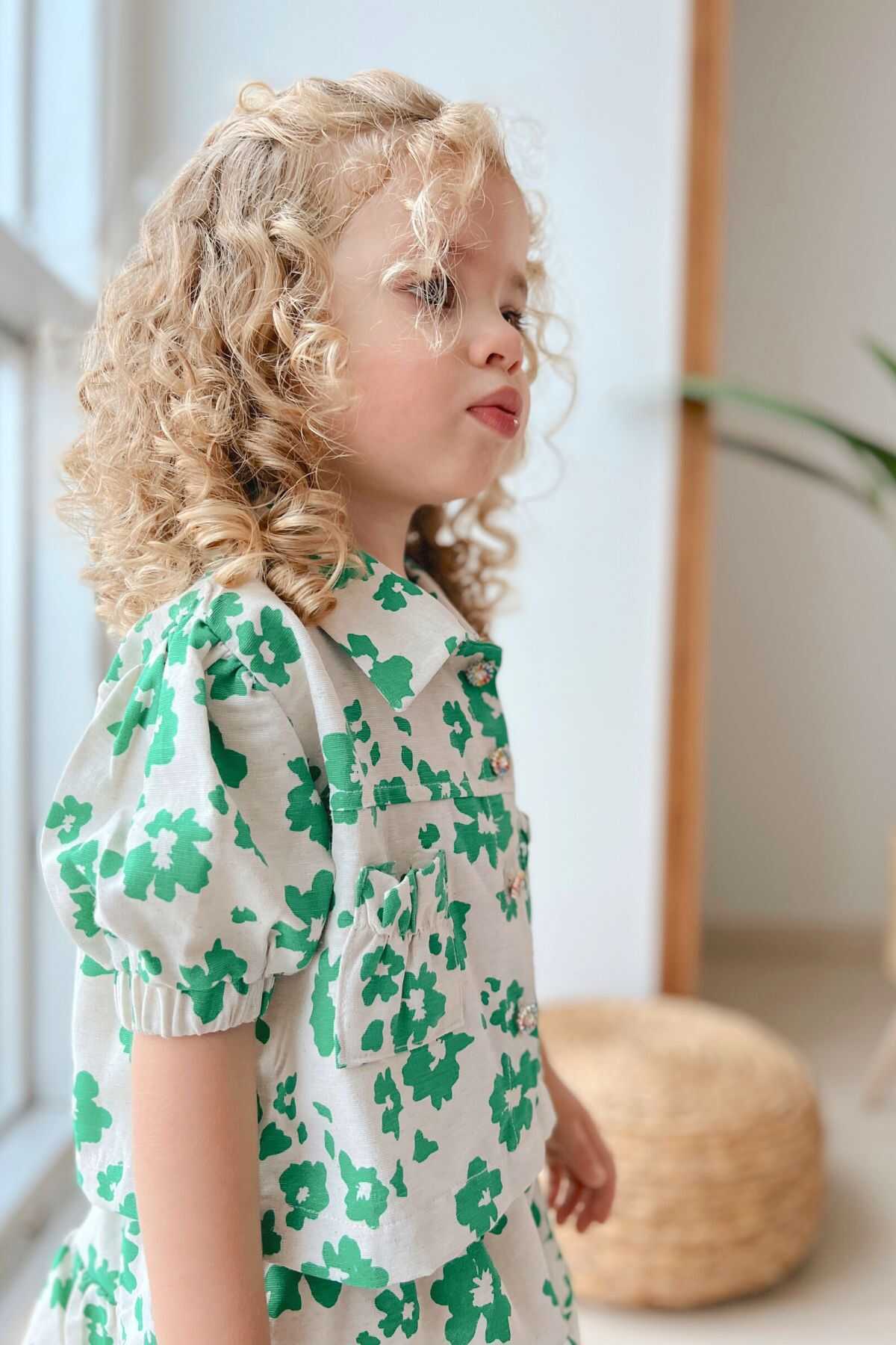 Yeşil Çiçekli Kız Çocuk Keten Kısa Kol Gömlek Etek 2'li Takım