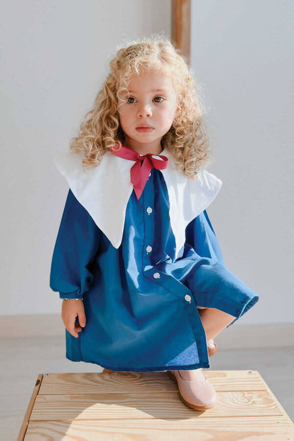 FW22 - Nostaljik Yaka Önden Düğmeli Saks Mavi Kız Çocuk Elbise (1)