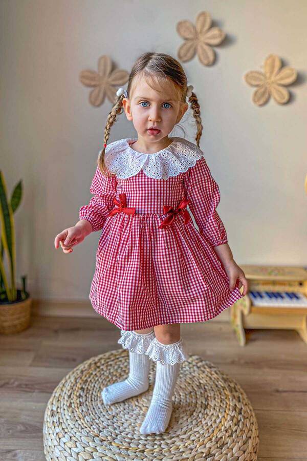 FW21 - Kırmızı Pötikare Dantel Bebe Yaka Fiyonklu Kız Çocuk Elbise