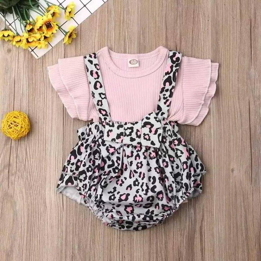 TEKLEME - Leopar Desenli fırfırlı Tulum ve Pembe T-shirt 2'li Takım