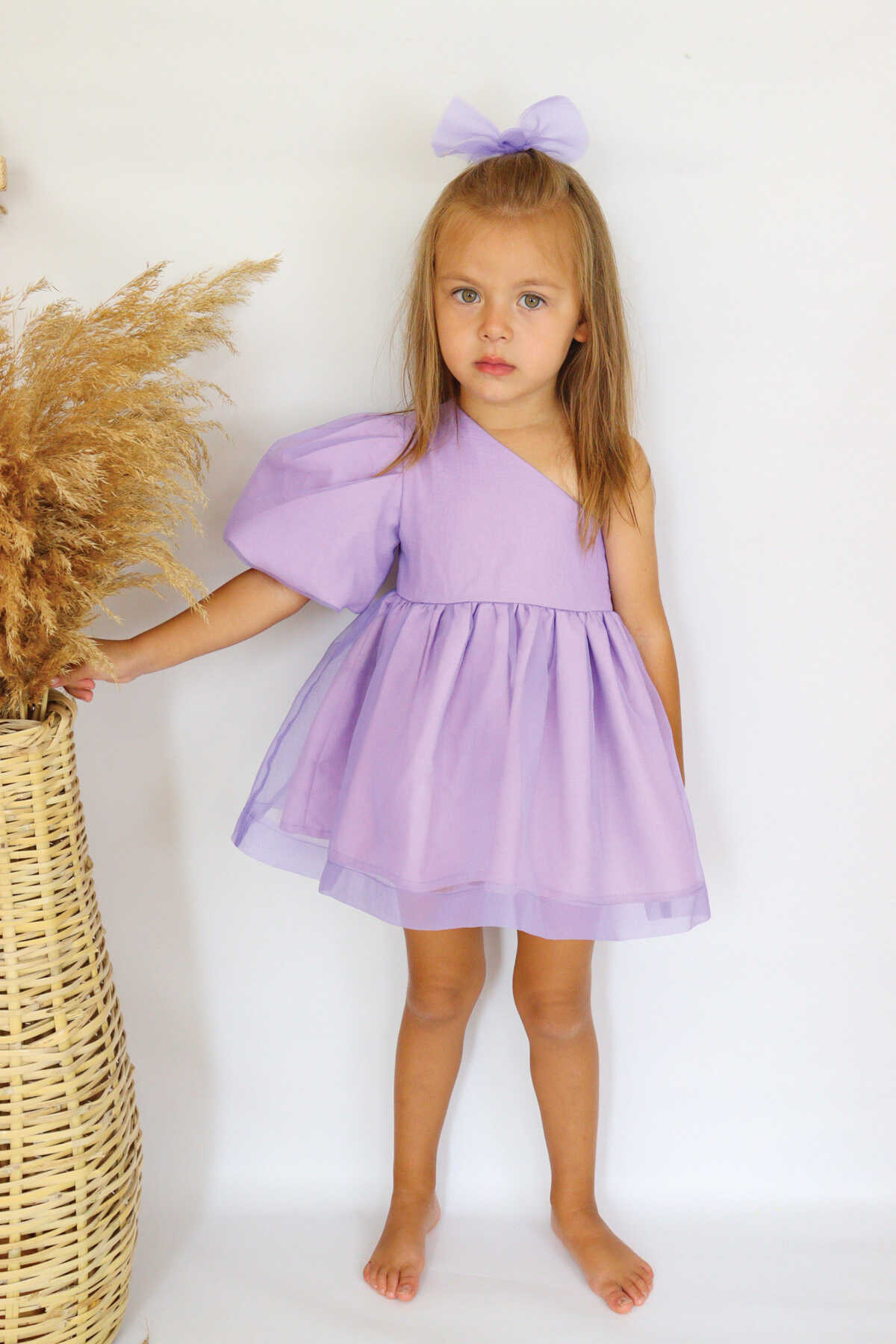 Lila Renk ve Parıltılı Tek Omuz Organze Elbise
