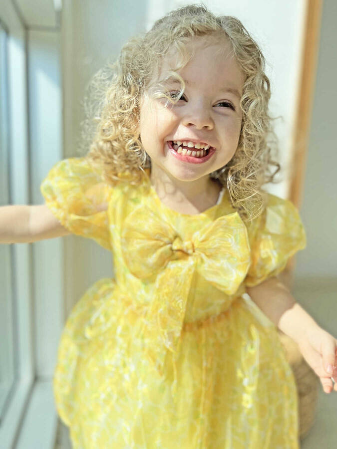 SSY22 - Limon Desenli Sarı Balon Kol Fiyonklu Kısa Kol Kız Çocuk Organze Elbise