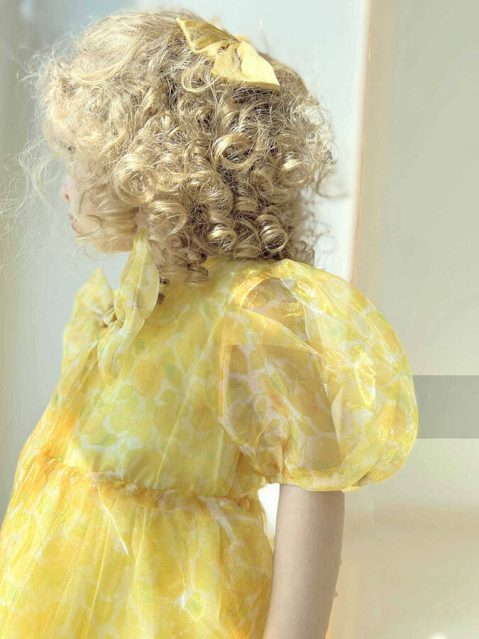 Limon Desenli Sarı Balon Kol Fiyonklu Kısa Kol Kız Çocuk Organze Elbise - Thumbnail