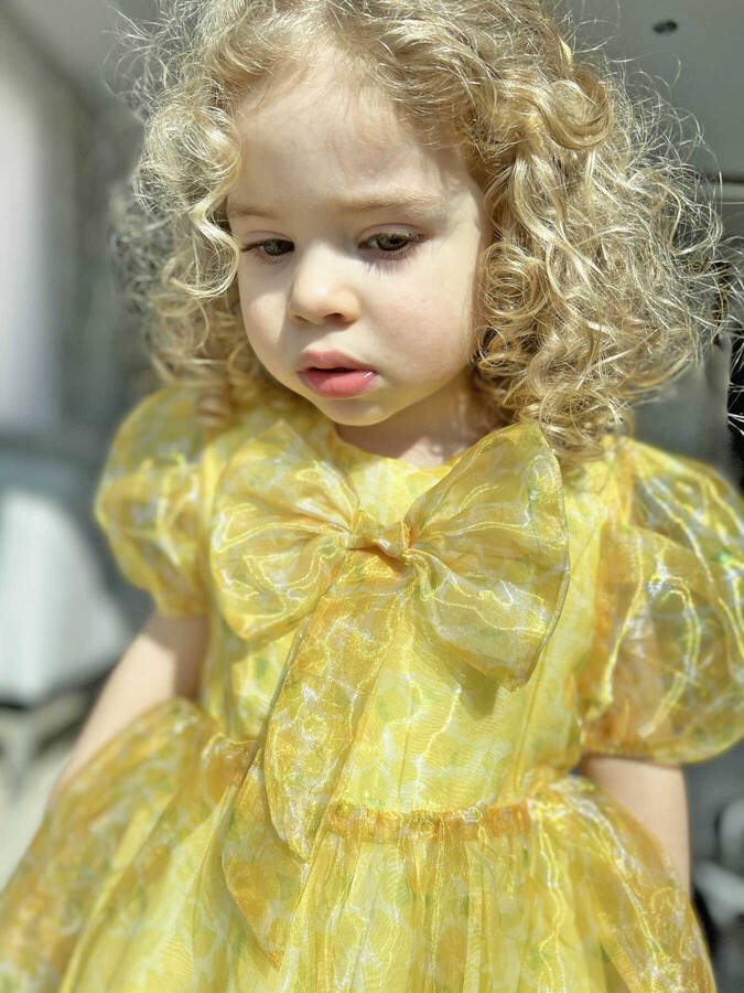Limon Desenli Sarı Balon Kol Fiyonklu Kısa Kol Kız Çocuk Organze Elbise - Thumbnail
