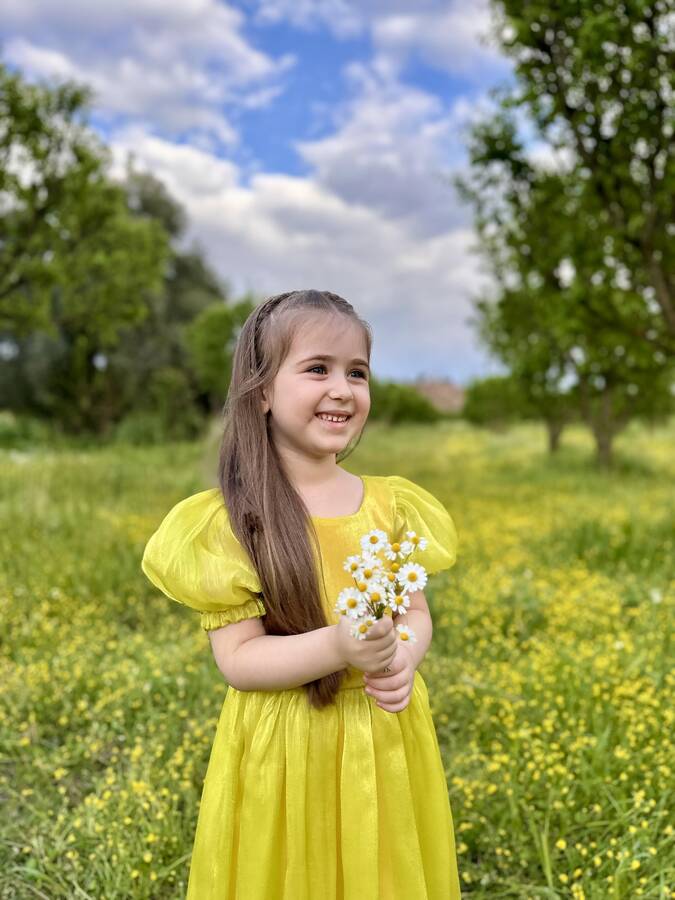  - Sarı Janjan Organze Sırtı Çapraz Kız Çocuk Elbise (1)