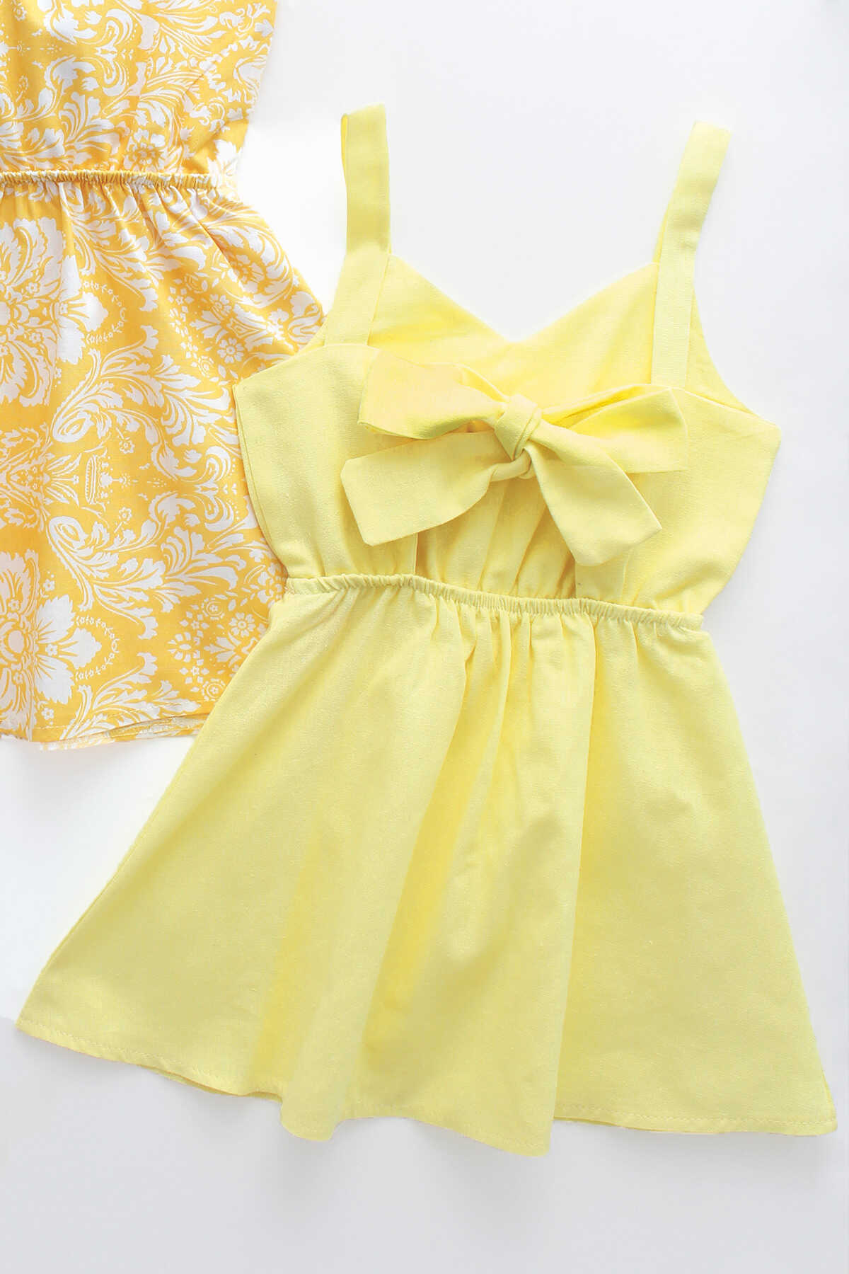 Sarı Sırtı Fiyonklu Kız Çocuk Elbise