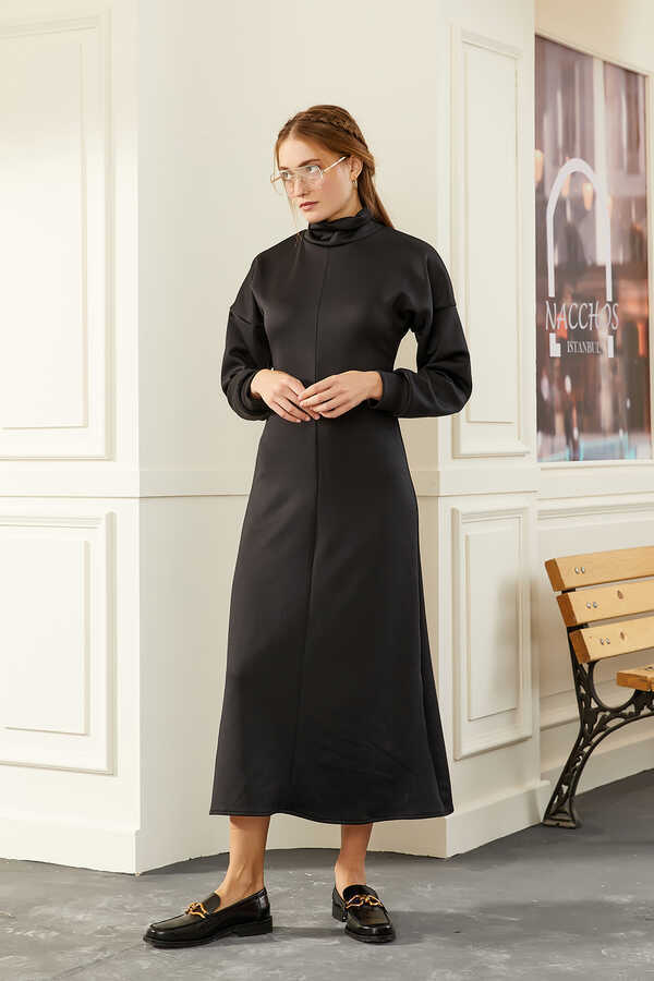 Scuba Volanlı Siyah Maxi Kadın Elbise