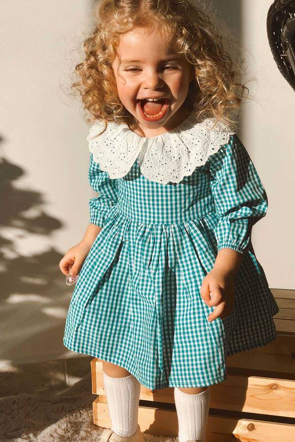 FW21 - Turkuaz Pötikare Dantel Bebe Yaka Kız Çocuk Elbise
