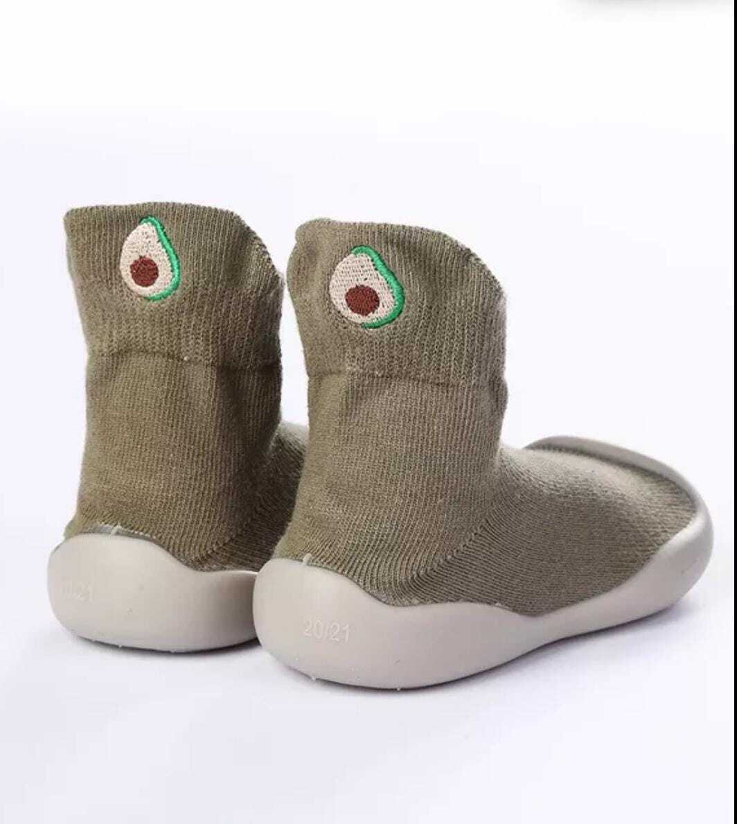 Yeşil Çorap Görünümlü Ayakkabı